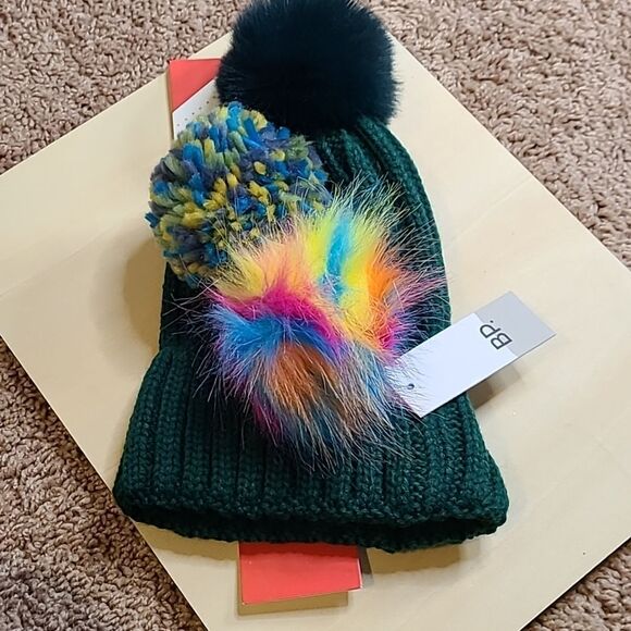 Bp Dark Green Pick a Pom Beanie - Picture 1 of 2